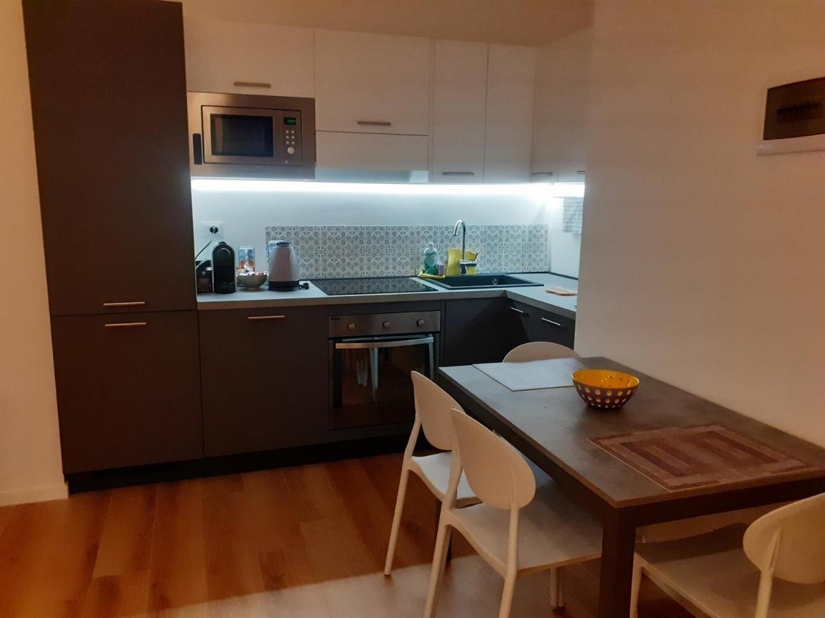 Appartement Bilocale 7 Piano Balcone Vista Skyline à Milan Extérieur photo