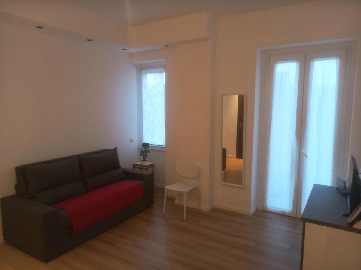 Appartement Bilocale 7 Piano Balcone Vista Skyline à Milan Extérieur photo